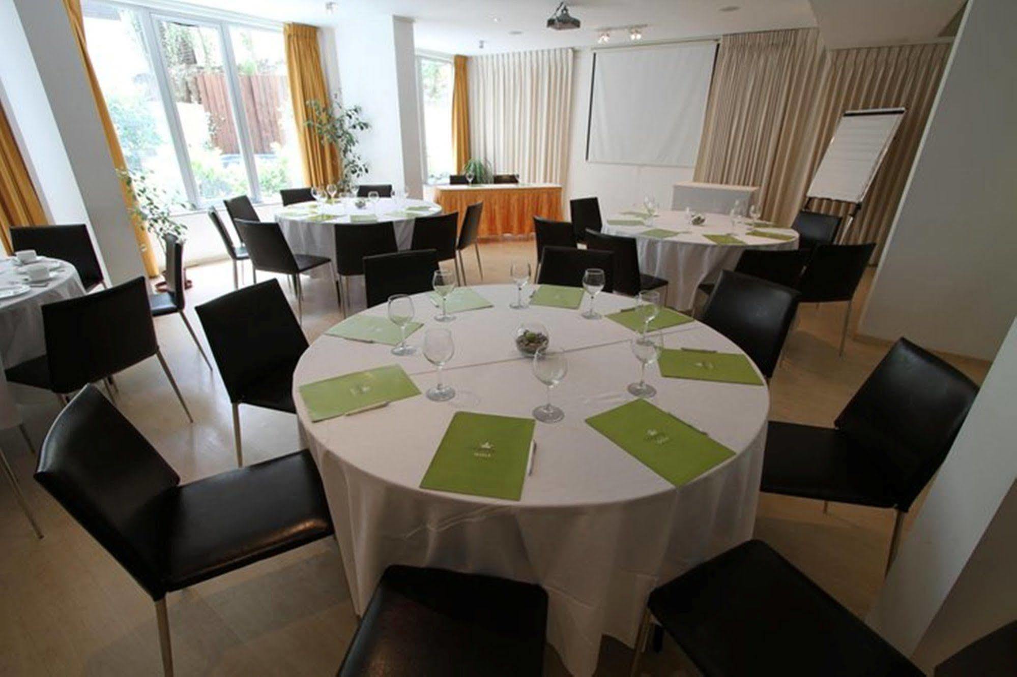 Regency Golf - Hotel Urbano Montevideo Exteriör bild